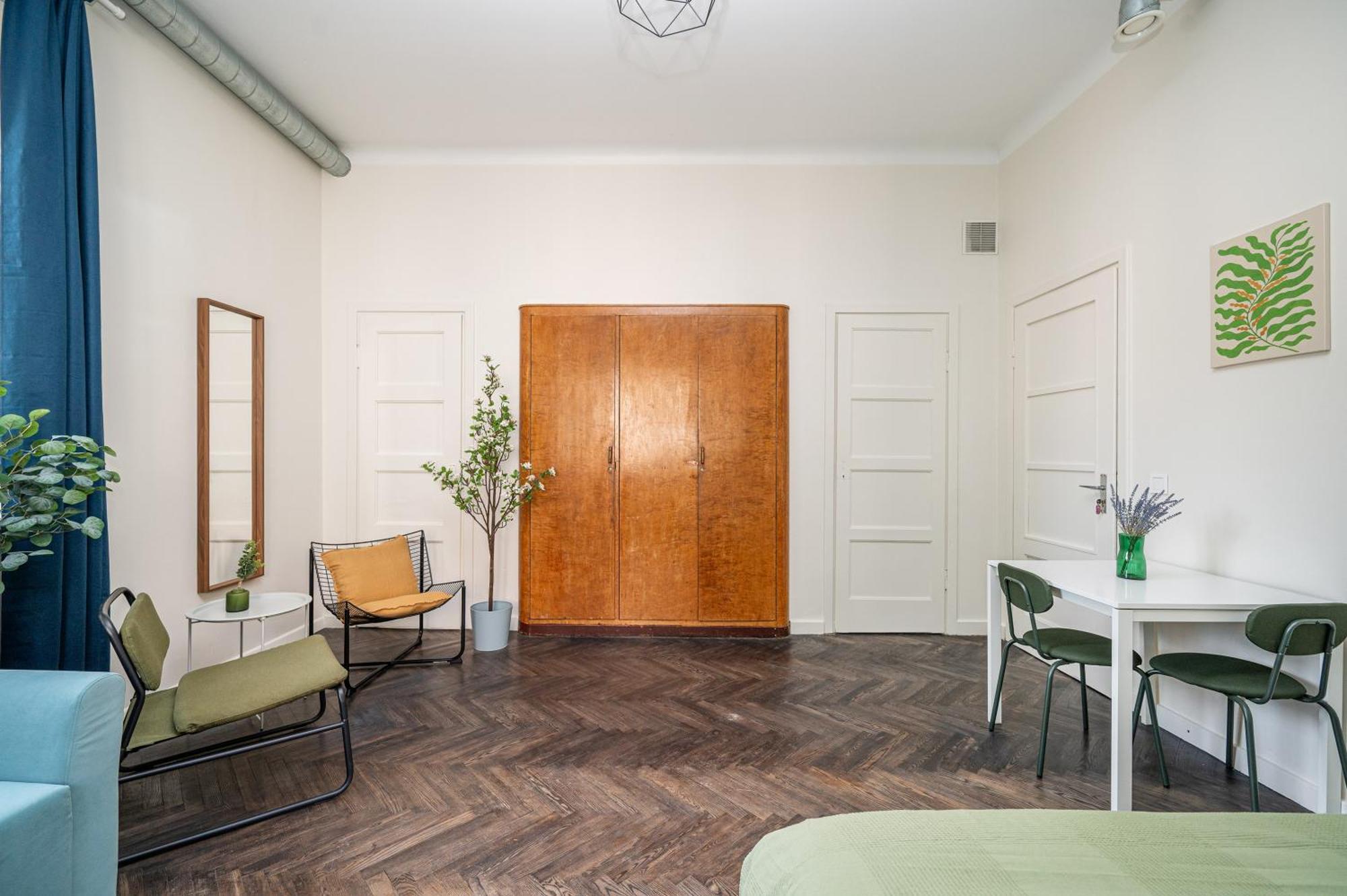 Central Avenue Residence Каунас Екстериор снимка