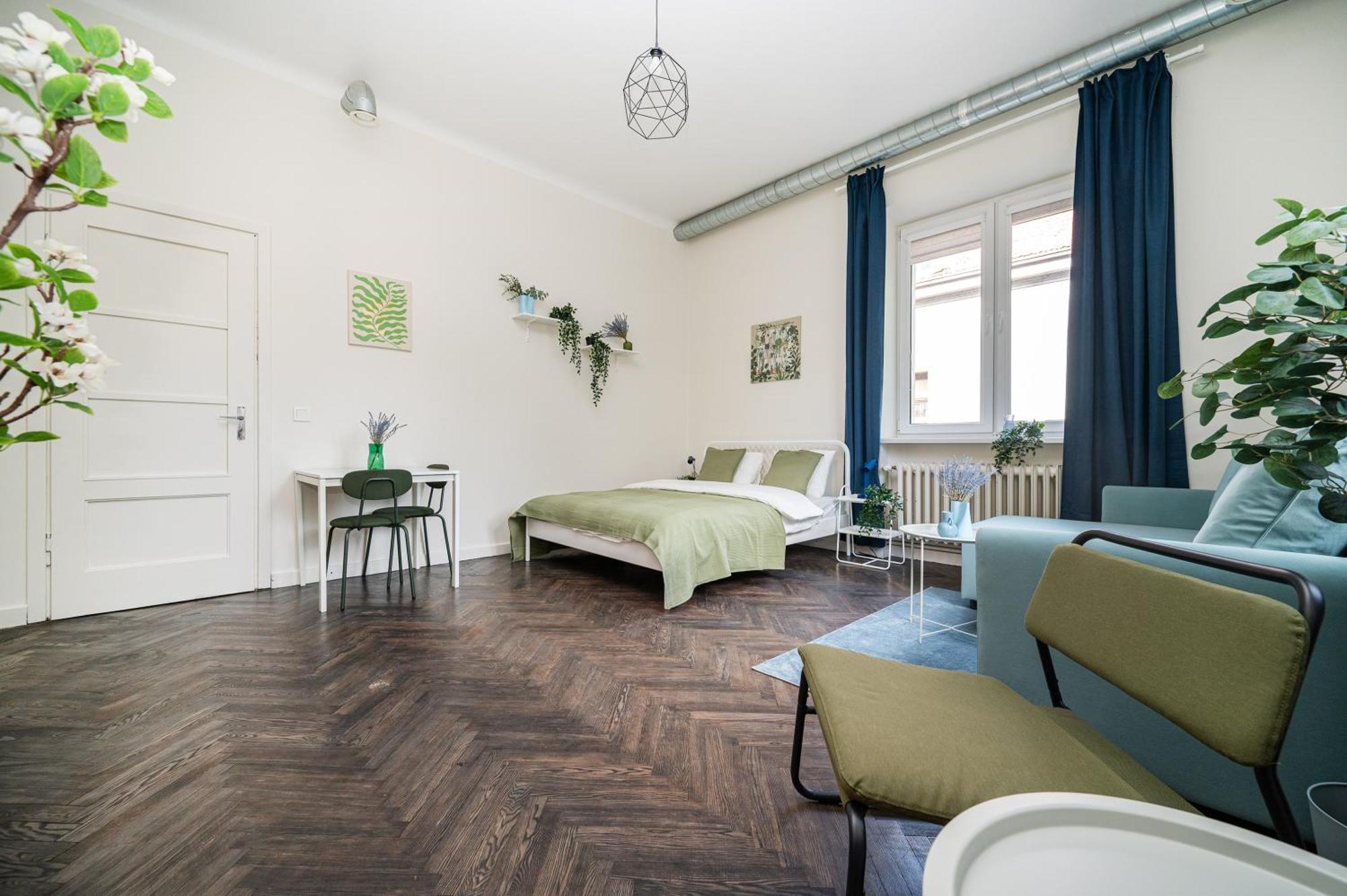 Central Avenue Residence Каунас Екстериор снимка